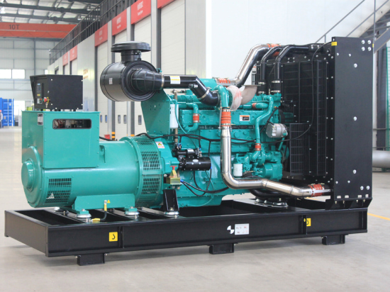 Phạm vi và tác động của việc điều chỉnh nhiệt độ nước làm mát động cơ diesel là gì?